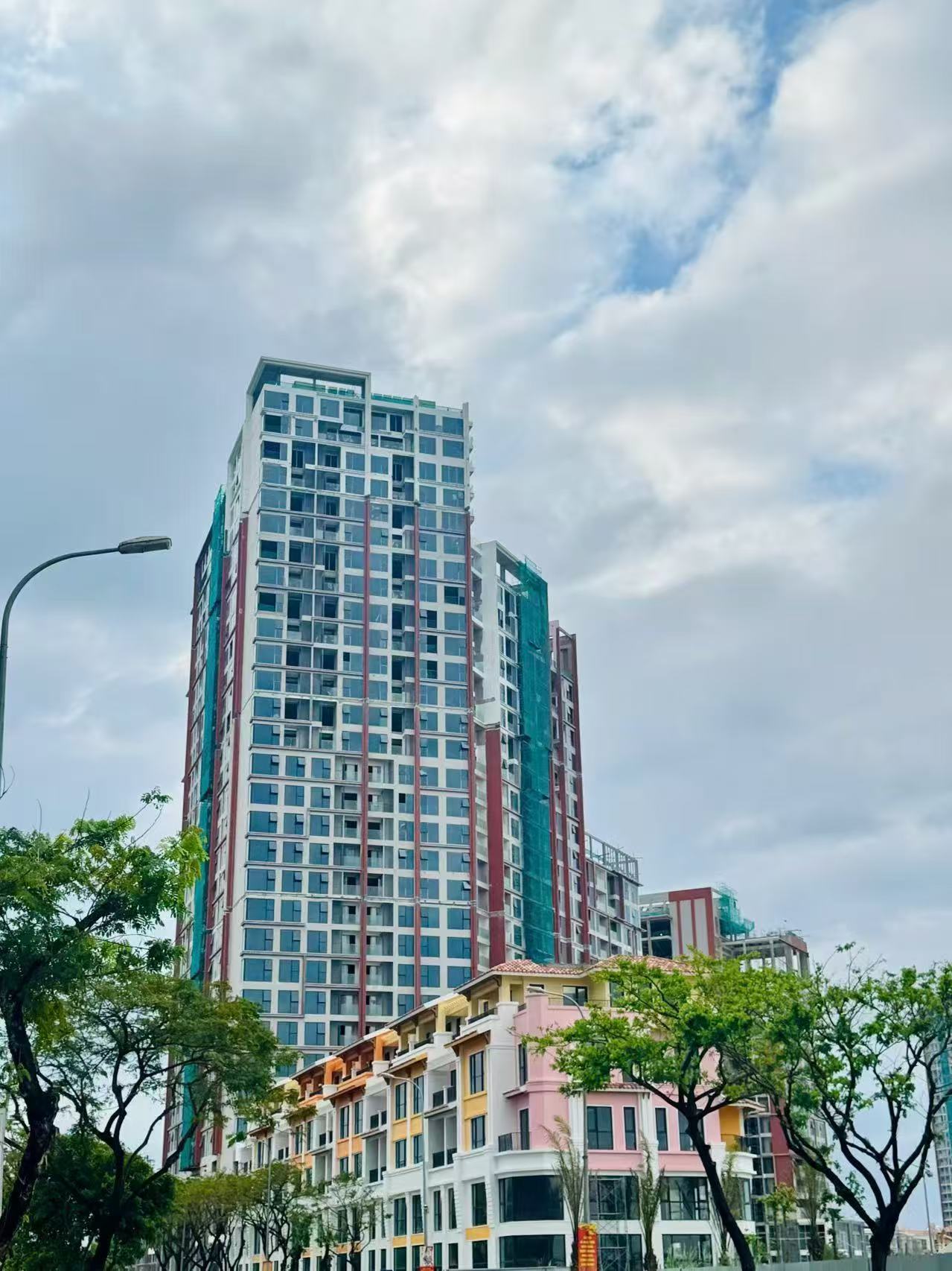  Vietnam - Olalani Riverside Tower