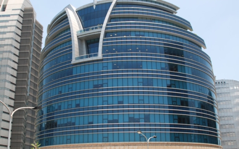Bent steel glass