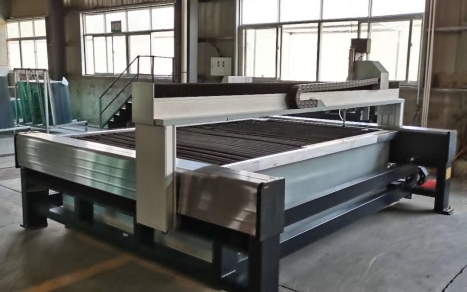 Water cutting equipment