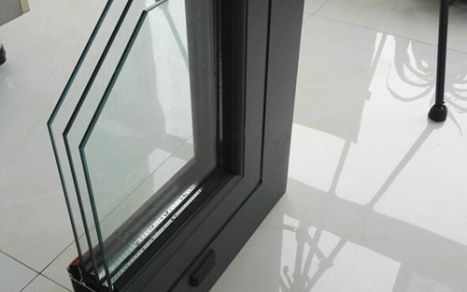 Insulating glass